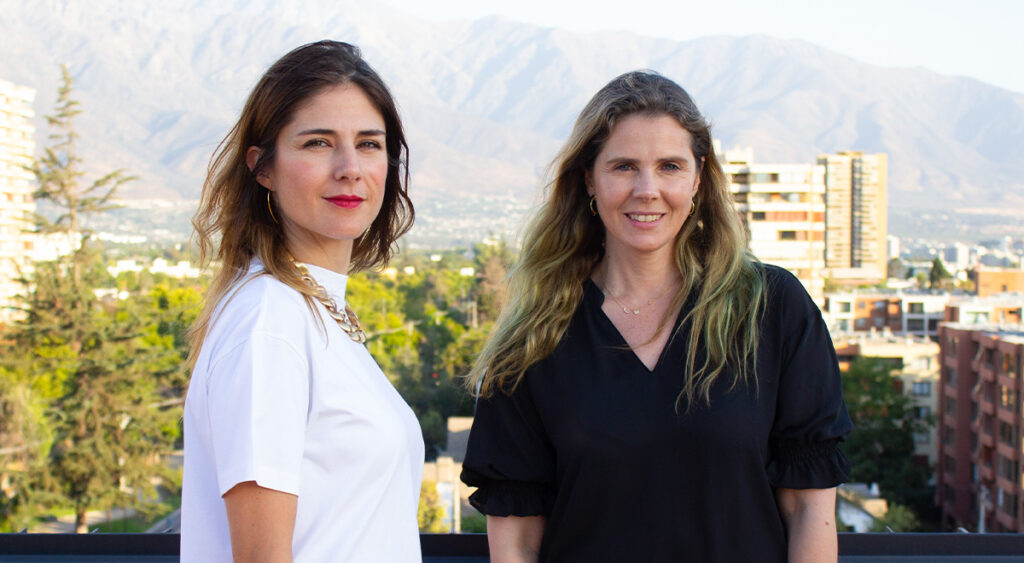 Fernanda Vicente y Francisca Varela, socias de ADAH