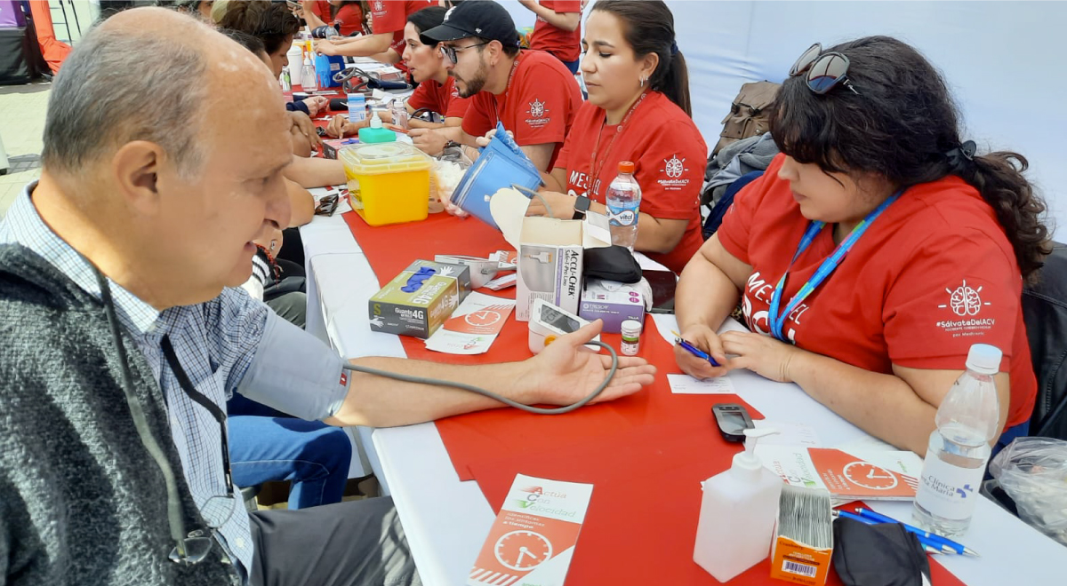  Esta organización acompaña a pacientes y familiares que hayan sufrido un Accidente Cerebro Vascular. Su trabajo se enmarca en alarmantes cifras de aumento de esta urgencia médica en Chile.